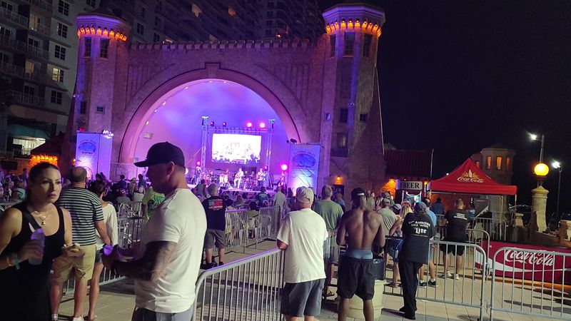 MTV Spring Break Concerts Defined An Era Here MTV Spring Break Concerts Defined An Era Here