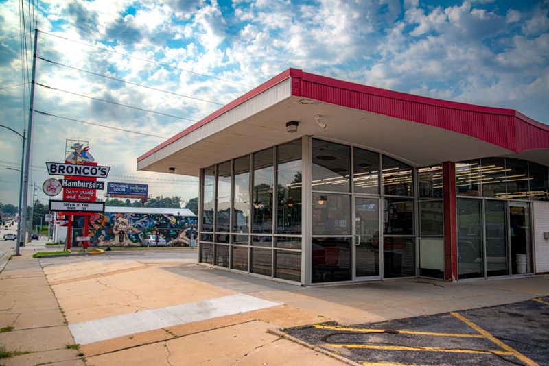 Bronco's Self-Service Drive-In — Omaha, NE