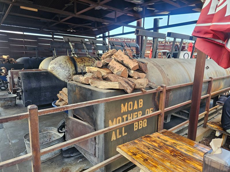 The Smokers You Can Actually See