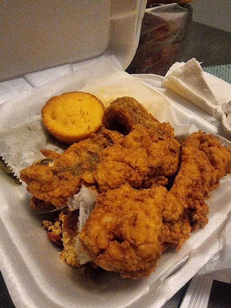 Fried Chicken That Sets The Gold Standard