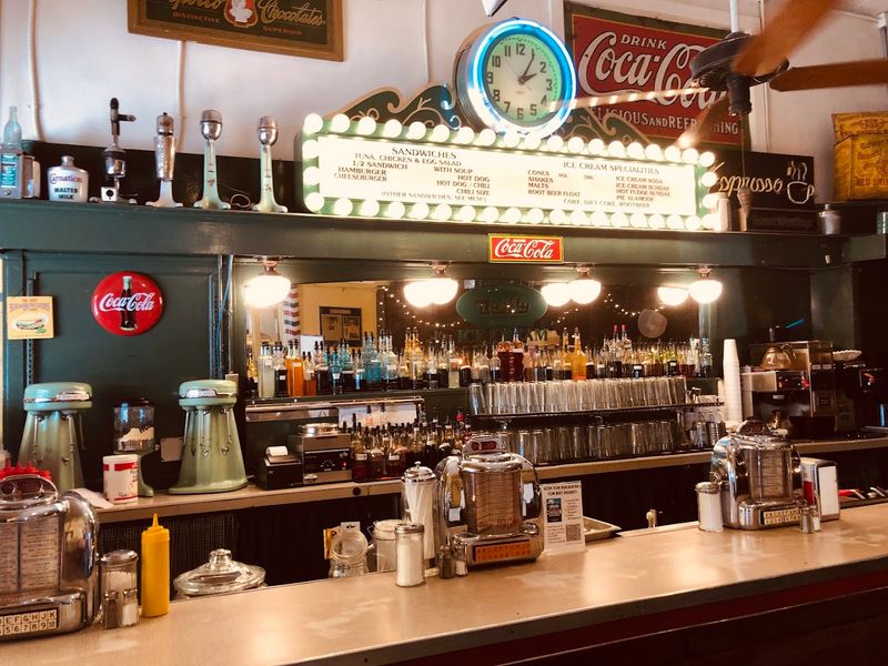 MacAlpine's Diner & Soda Fountain