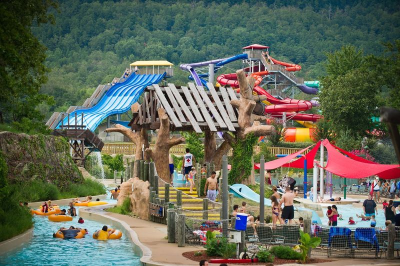 Magic Springs Theme and Water Park, Hot Springs