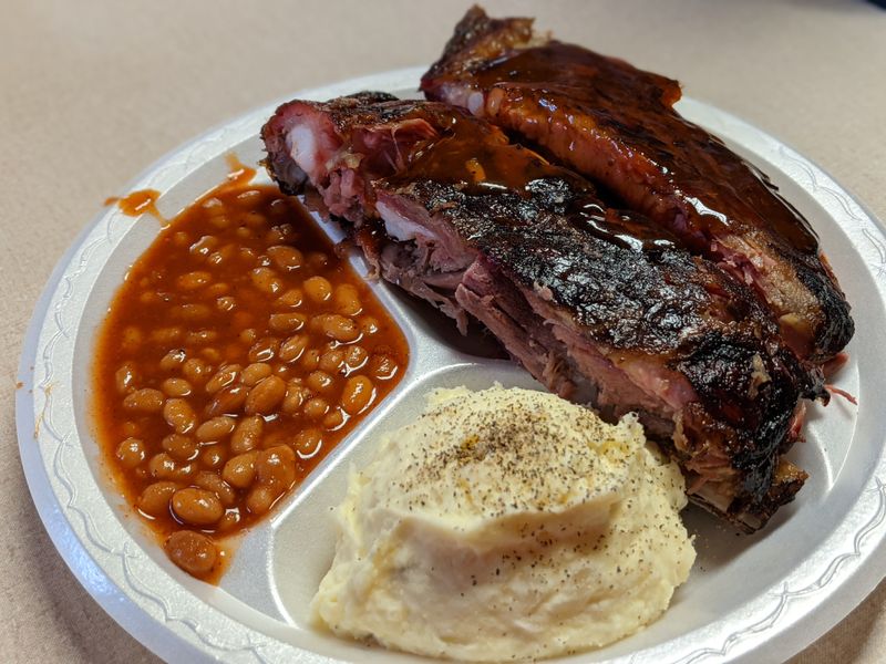 Clarence’s Grayson’s Barbeque — Central Louisiana