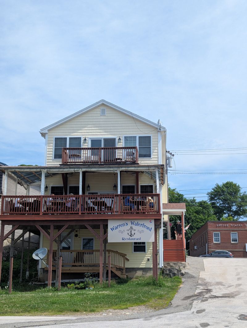 Warren's Waterfront Restaurant 