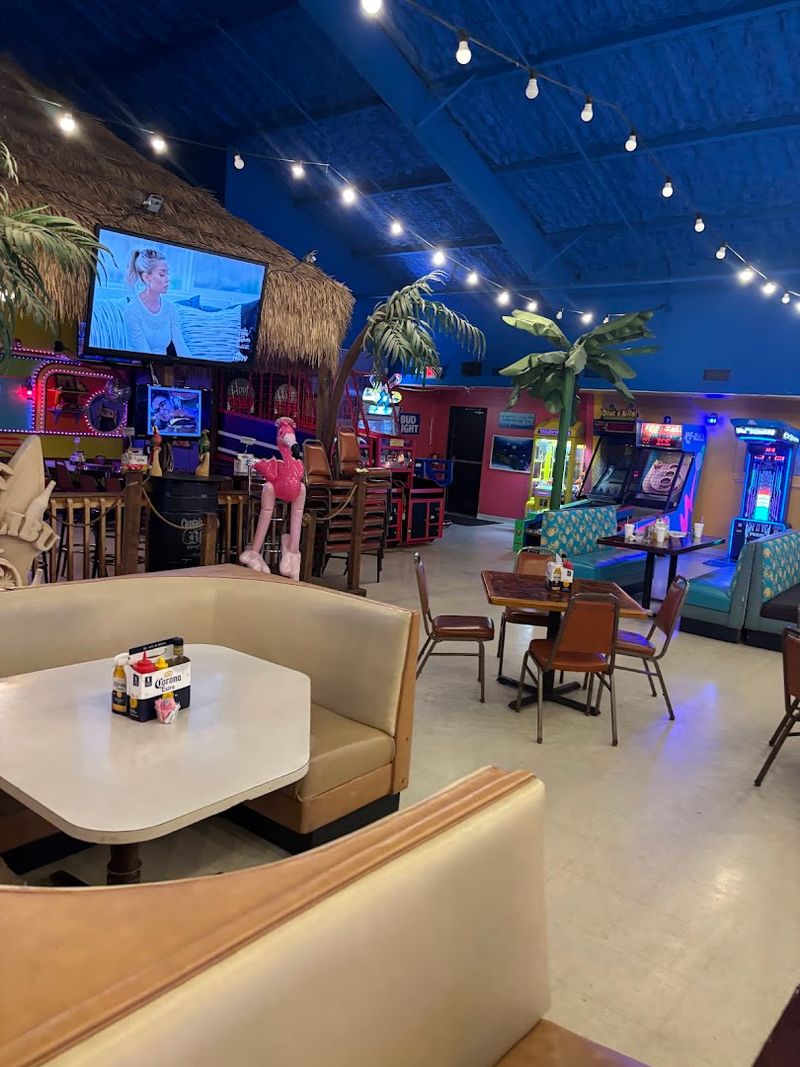 Burger Barge - East Peoria