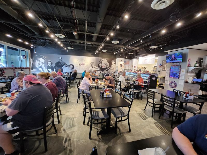 Goldie's Deli & Restaurant, Strongsville