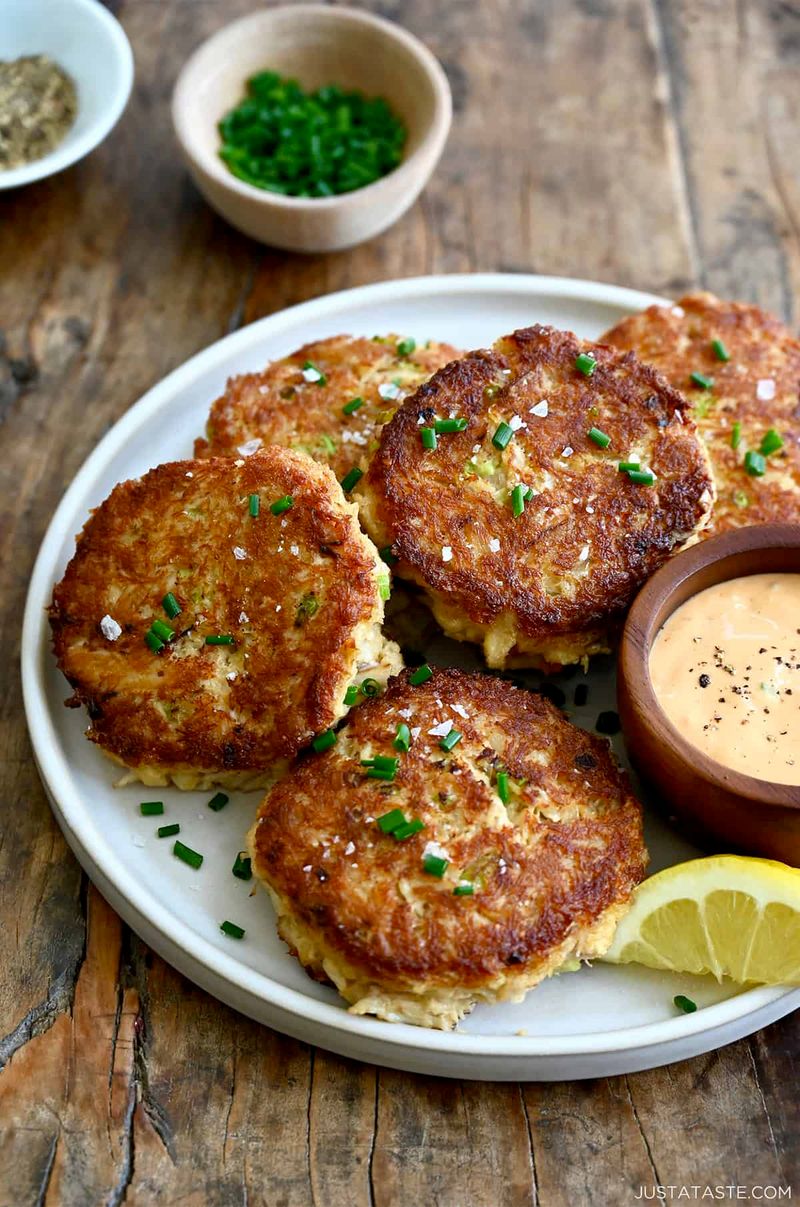Maryland: Crab Cakes