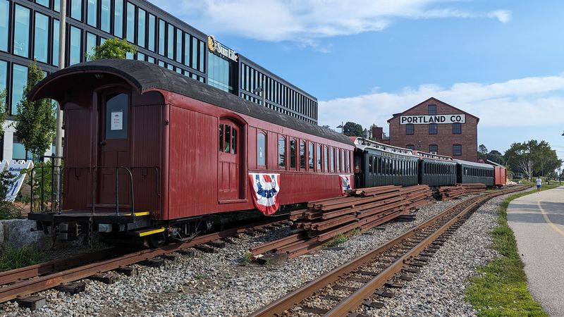 Maine Narrow Gauge Railroad, Portland