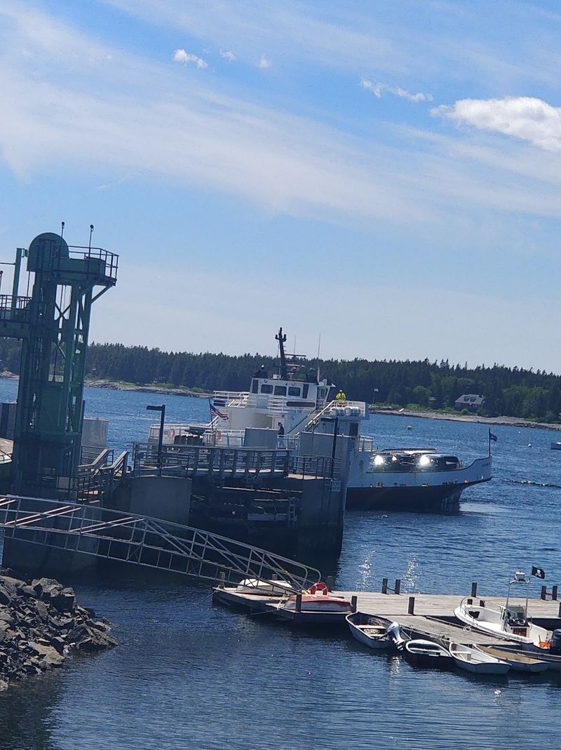 Maine State Ferry Services To Swan's Island And Frenchboro 
