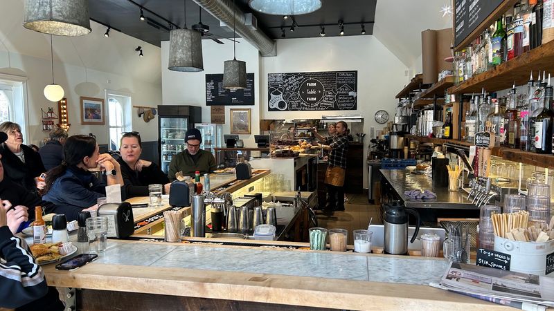 The Habit That Keeps Visitors Coming Back Twice