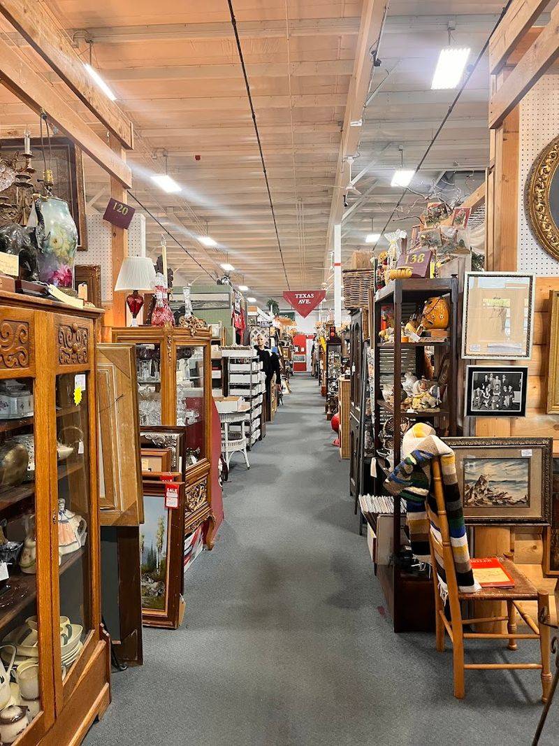 Final Verdict: Why This Antique Mall Keeps Pulling People Back