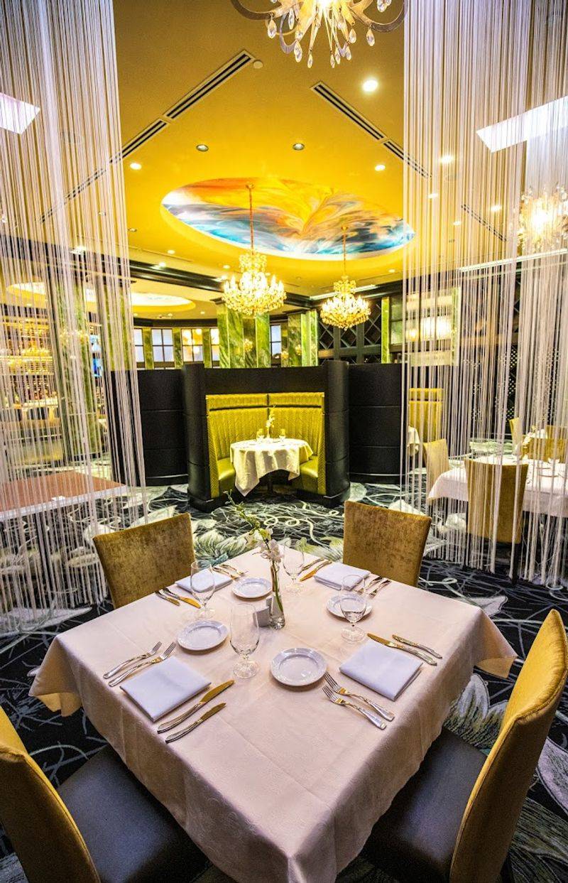 Ruthie's Steak & Seafood - Carterville