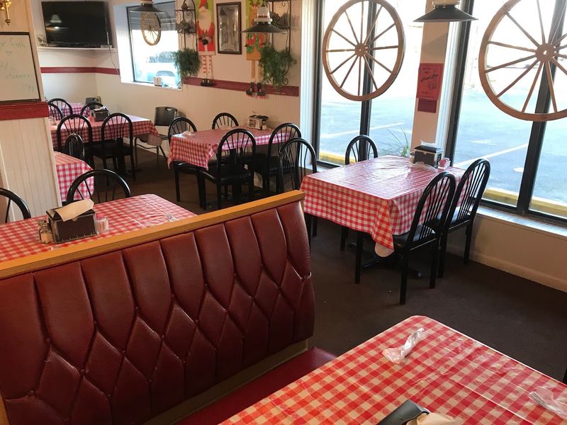 Mama B's Diner, Wynne