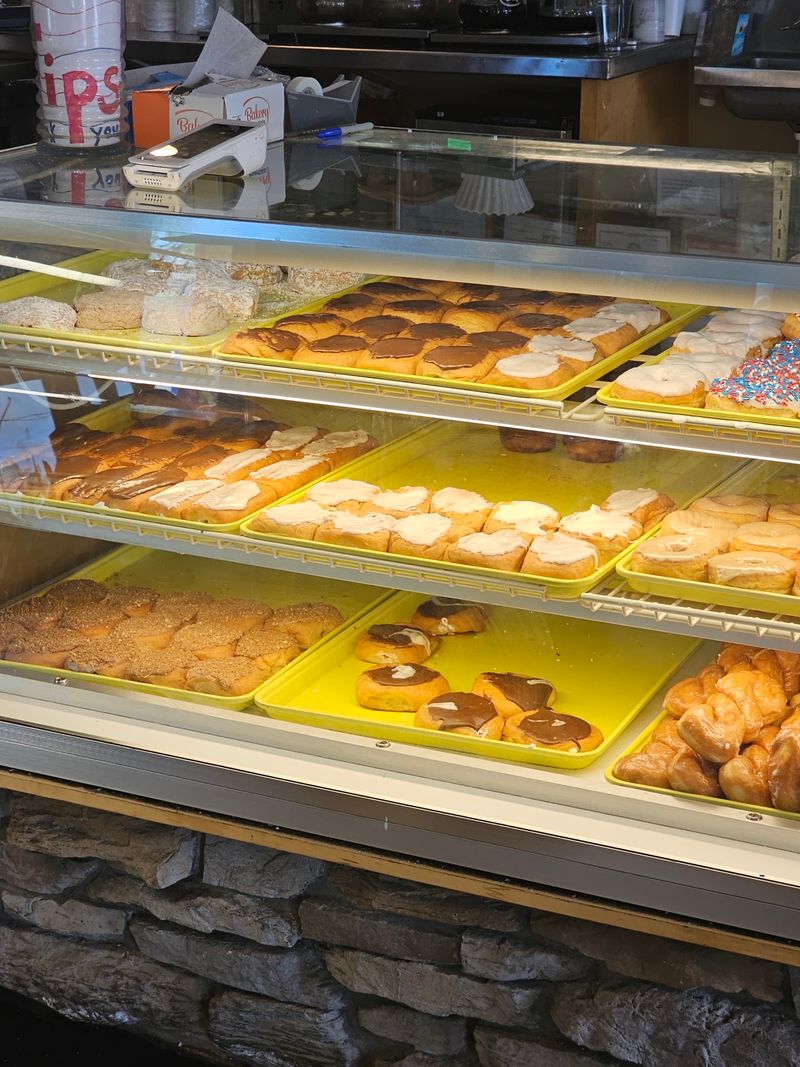 Mama C's Donuts, Maumee Mama C's Donuts, Maumee