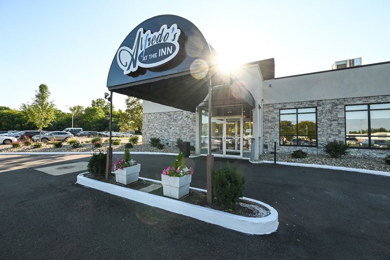 Alfredo's at the Inn Italian Restaurant, Mayfield Village