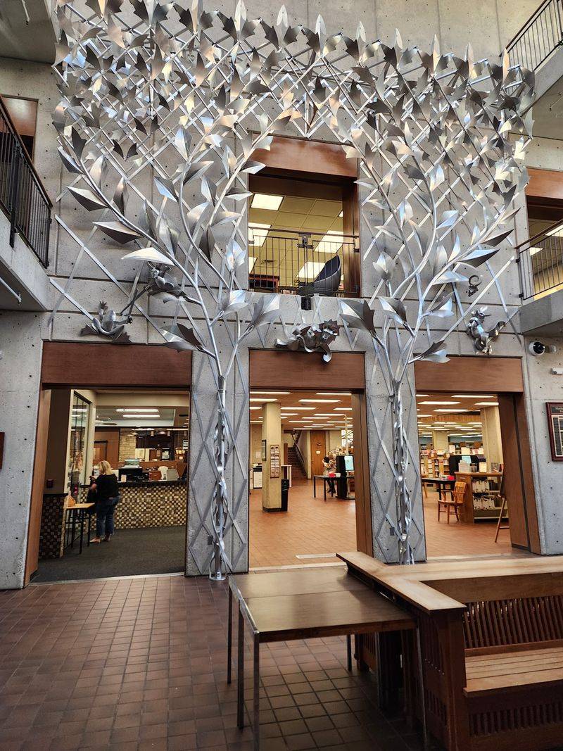 Manhattan Public Library