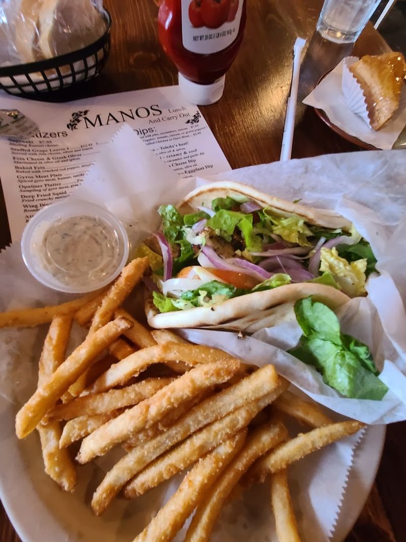 Manos Greek Restaurant, Toledo