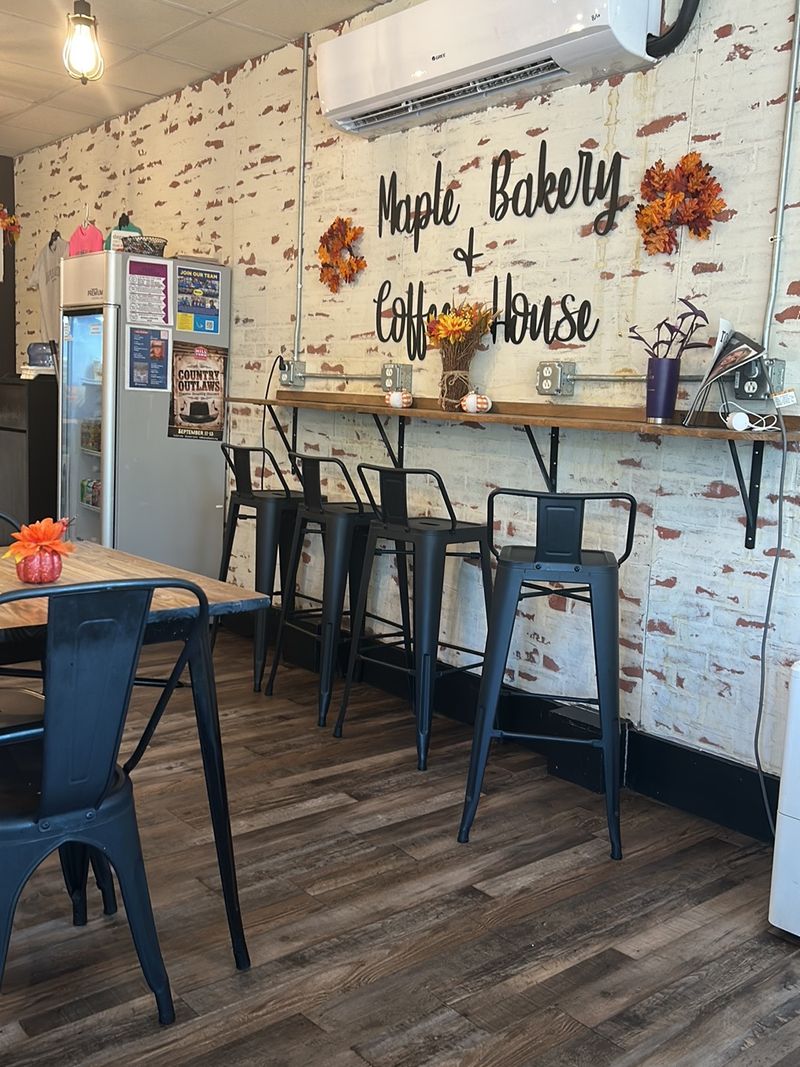 Maple Bakery & Coffee House, Williamston