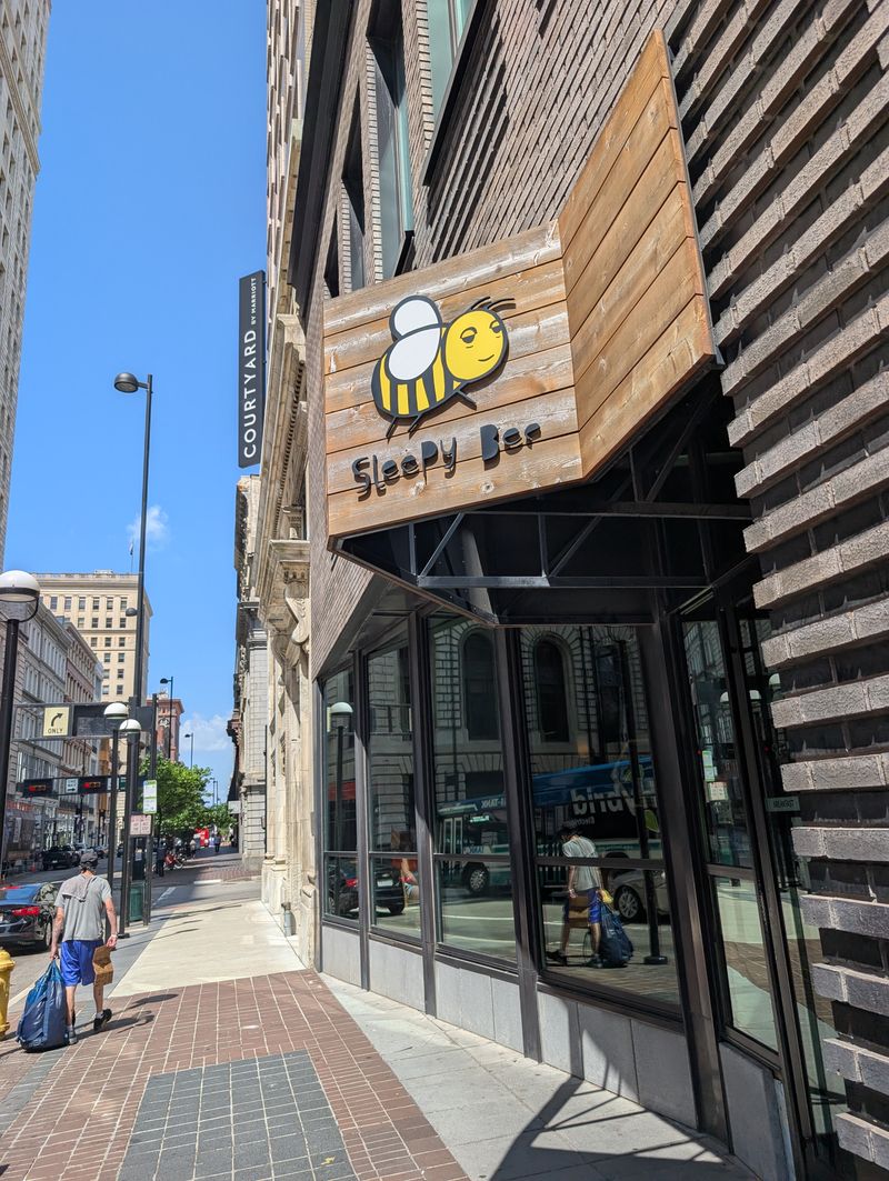 Sleepy Bee Cafe, Downtown Cincinnati