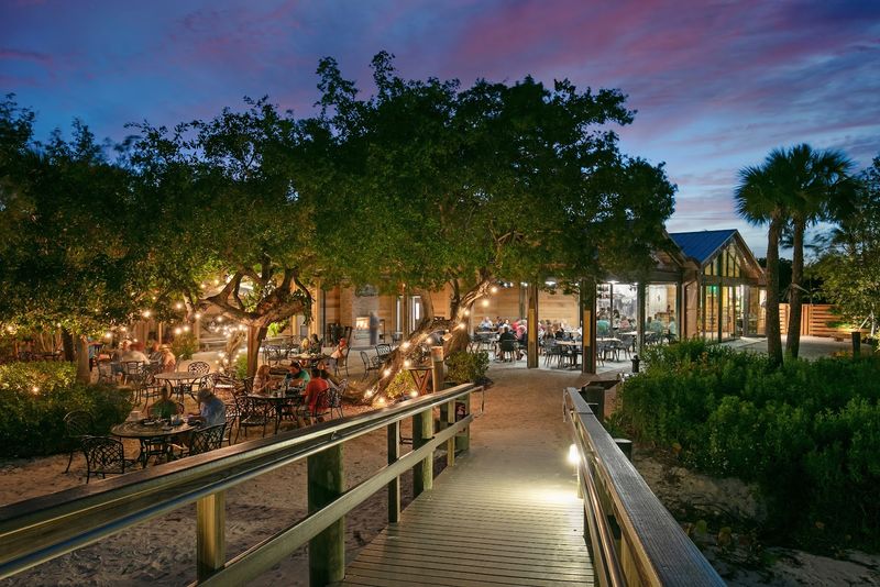 Mar Vista Dockside Restaurant & Pub, Longboat Key