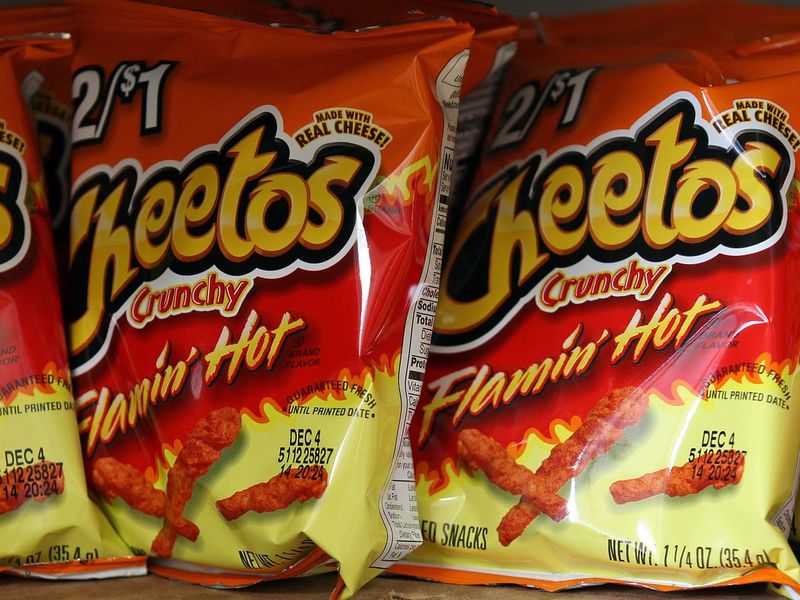 Cheese-Flavored Snacks: Neon Finger Dust