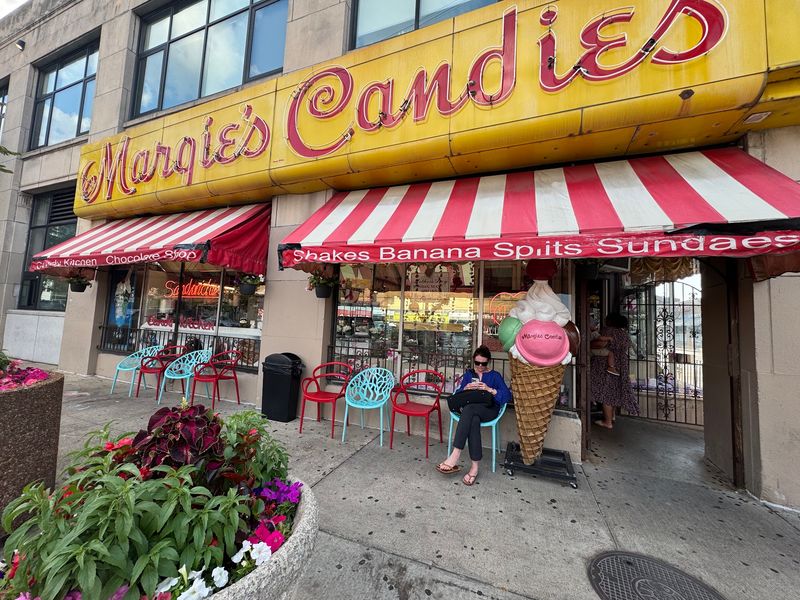Margie's Candies, Chicago, IL Margie's Candies, Chicago, IL