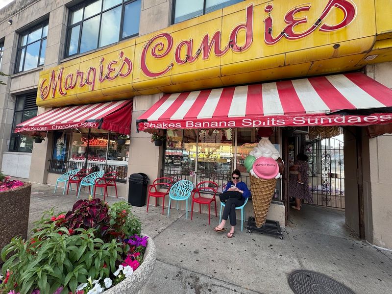 Margie's Candies – Chicago Margie's Candies – Chicago