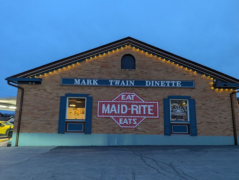 Mark Twain Dinette: Maid-Rite Restaurant and Diner Mark Twain Dinette: Maid-Rite Restaurant and Diner