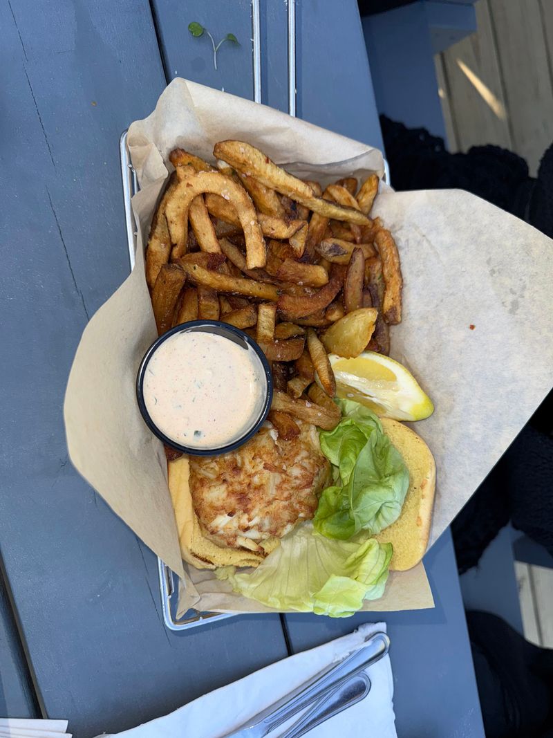 Boardwalk Fries And Slaw