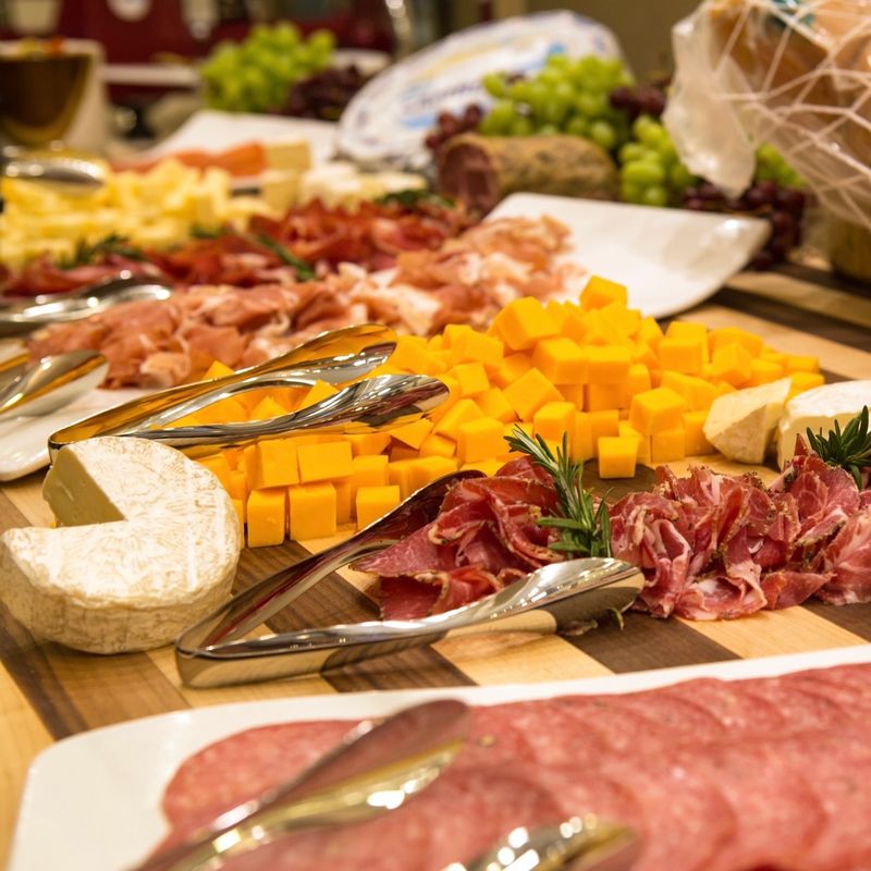 Toucan Charlie’s Buffet and Grille, Reno