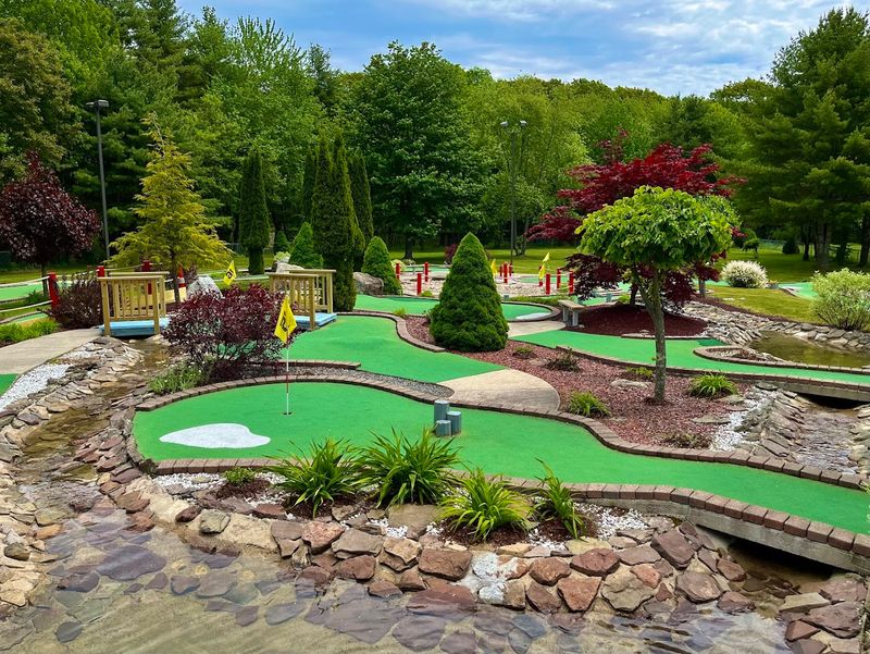 Martel's Mini Golf, Saco