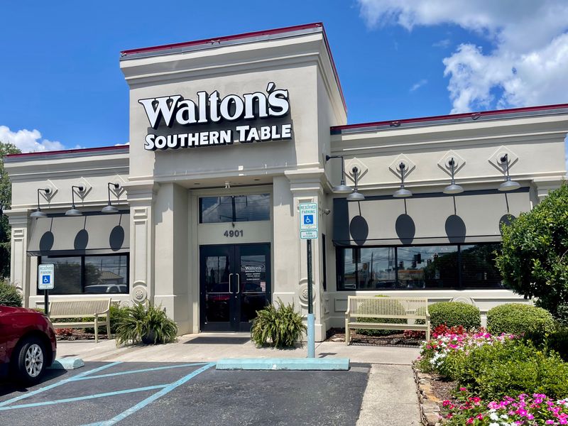 Walton's Southern Table — Huntsville
