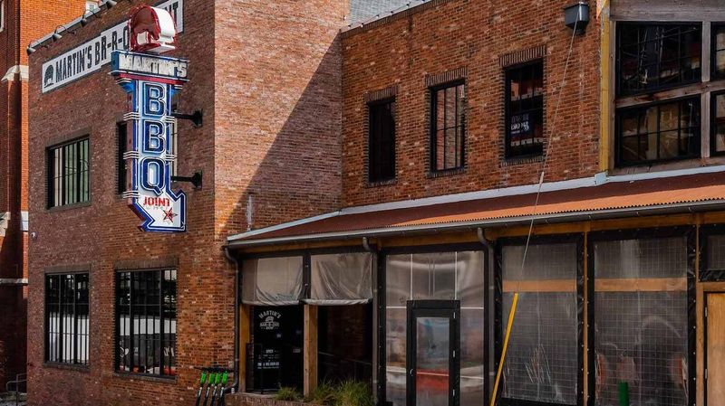 Martin's Bar-B-Que Joint, Nashville