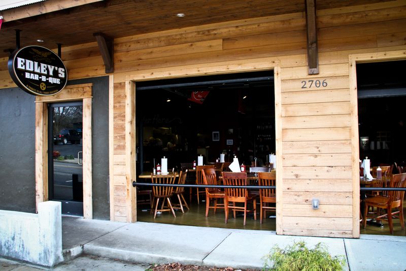 Edley’s Bar-B-Que, Nashville