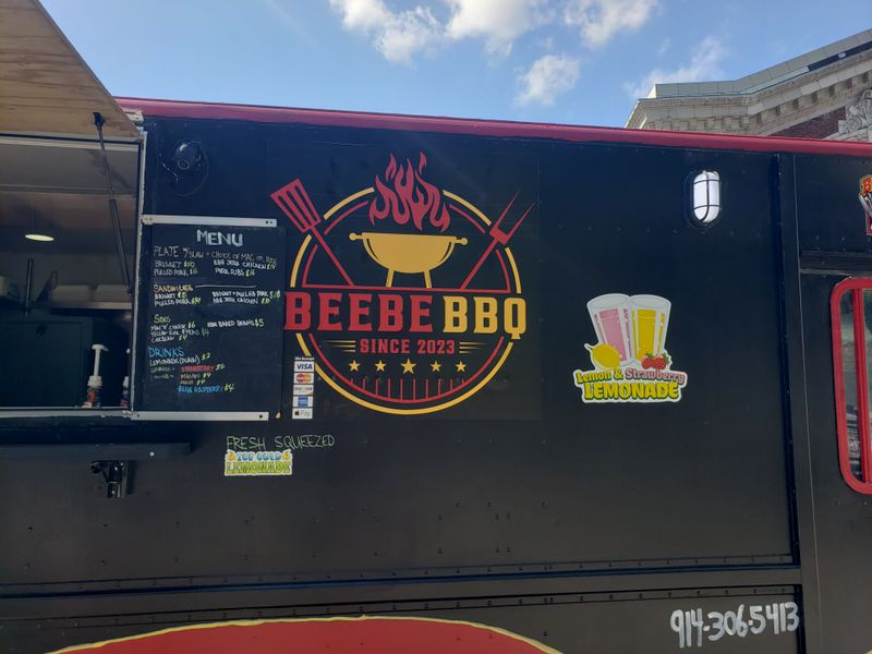 Bee's Barbecue — Pulled-Pork Sandwich