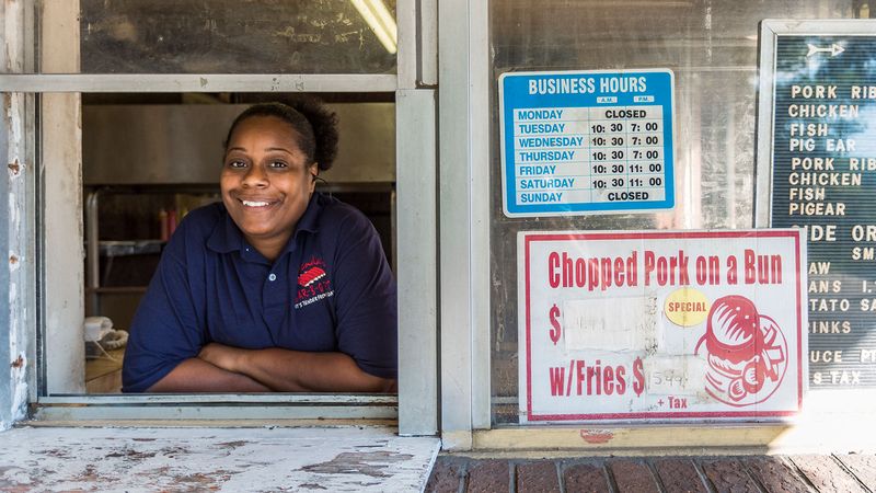 Brenda's Bar-B-Q Pit: Montgomery's Civil Rights Legacy