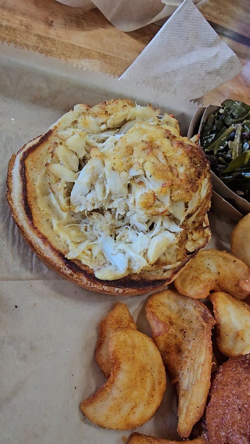 Maryland-Style Seafood Flavors Right In Central Florida Maryland-Style Seafood Flavors Right In Central Florida
