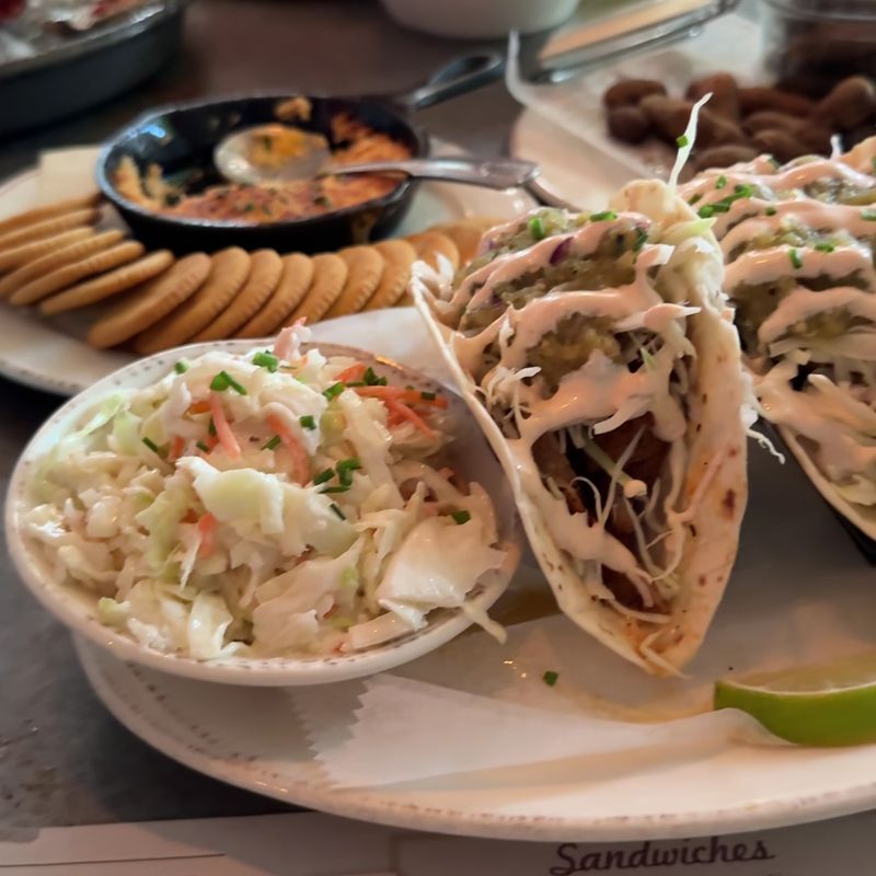 Owen's Fish Camp – Sarasota