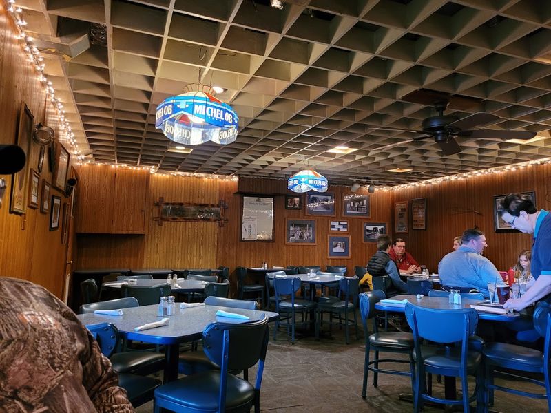 Nuby's Steakhouse - Pocahontas