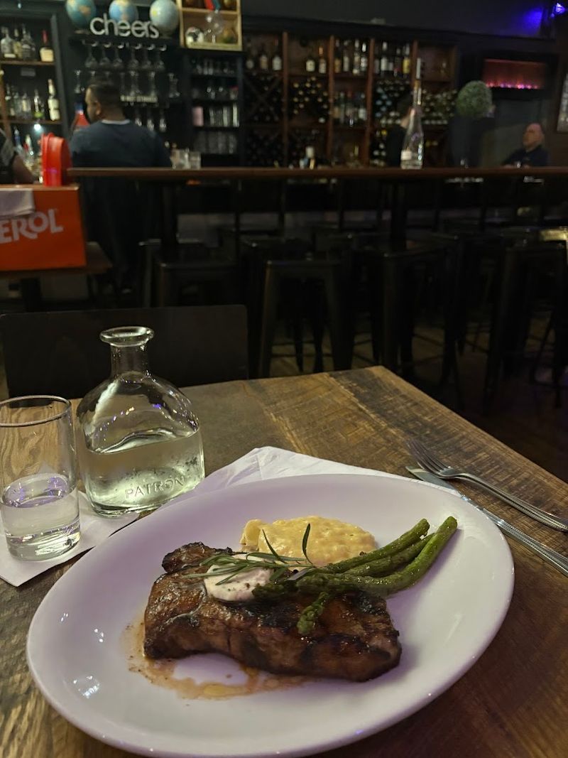 Global Gourmet, Carbondale