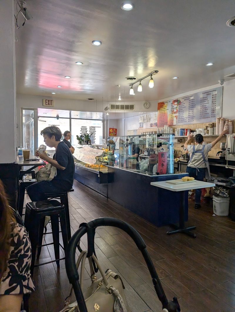 Mayflower Bakery