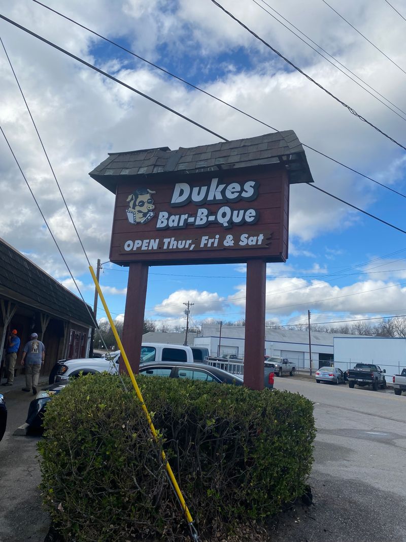 Dukes Bar-B-Que