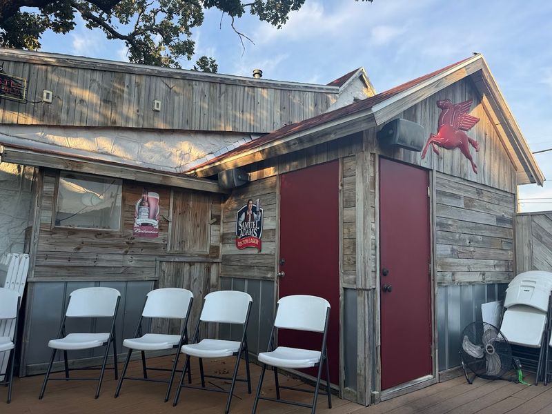 Herman's Ribhouse, Fayetteville