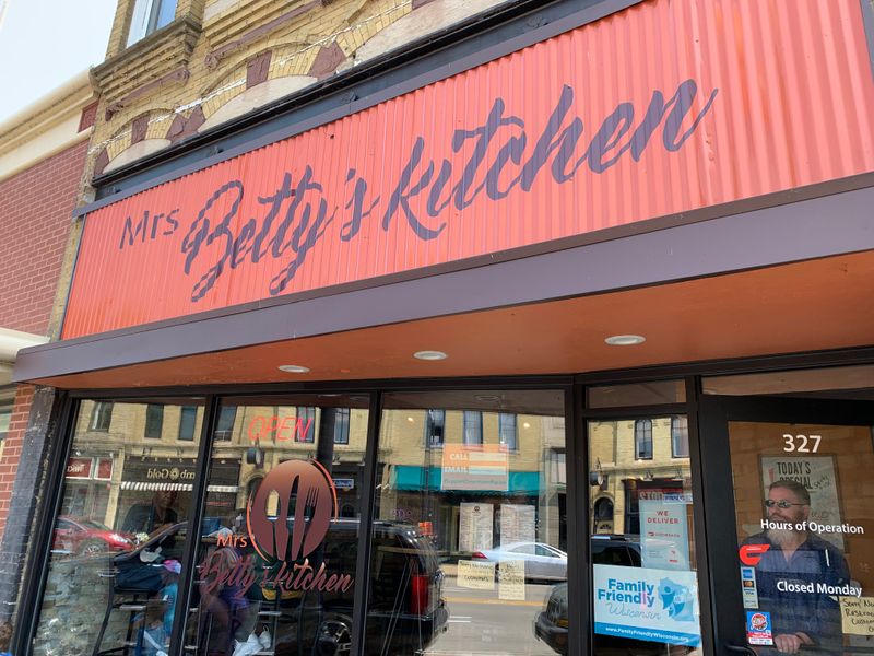 Mrs. Betty's Kitchen — Racine, Wisconsin