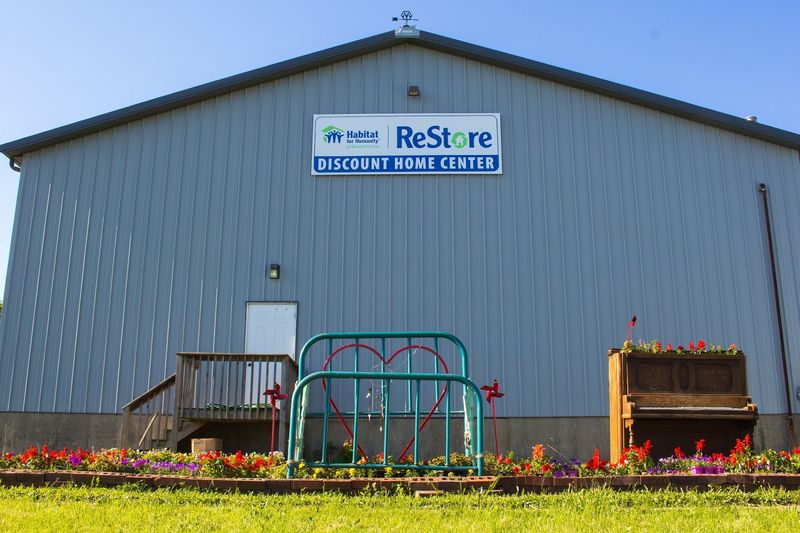 McLean County Habitat For Humanity ReStore 