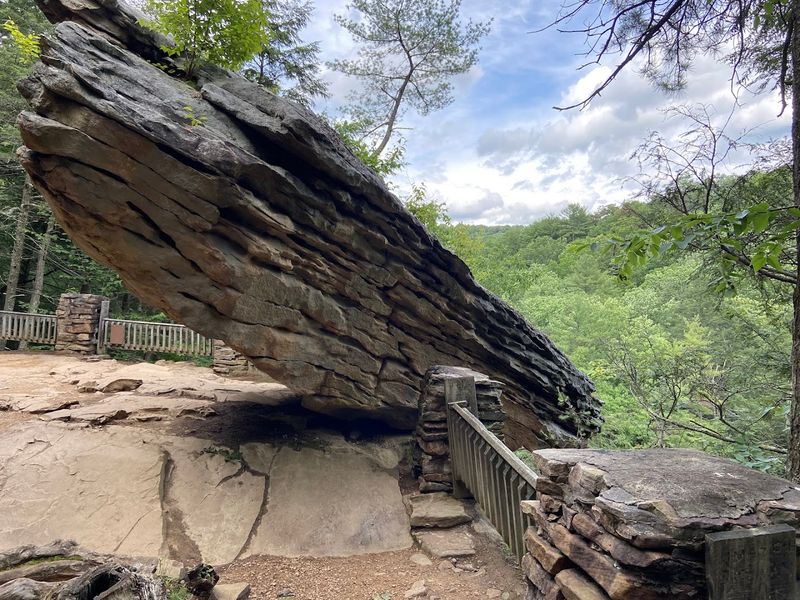Balanced Rock Trail, Trough Creek State Park