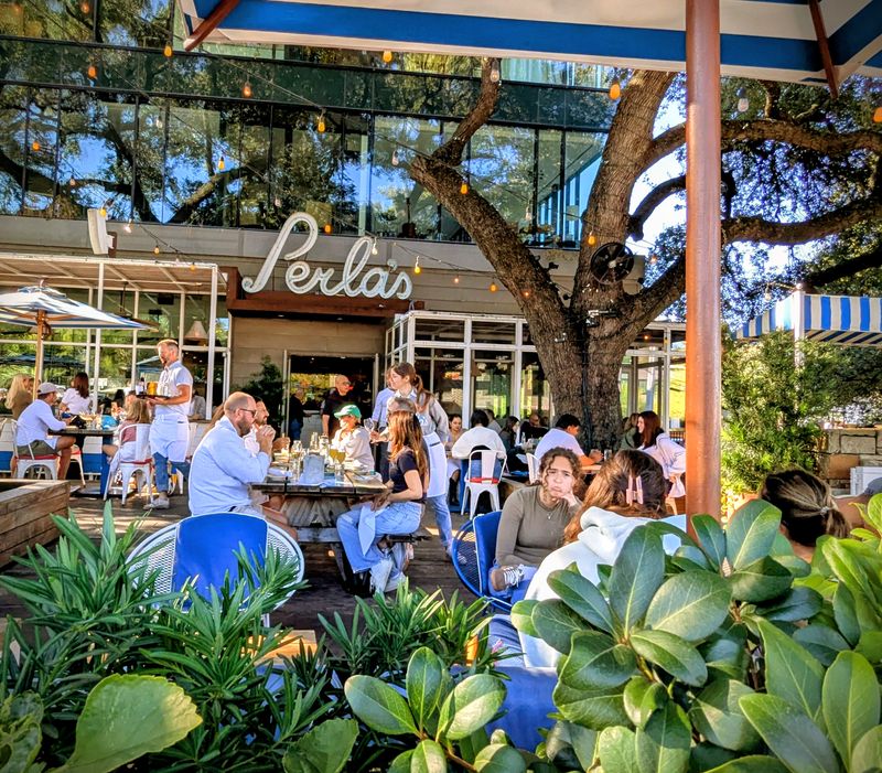 Perla’s Seafood & Oyster Bar, Austin