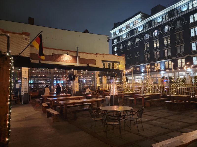 The Lübecker, Cincinnati