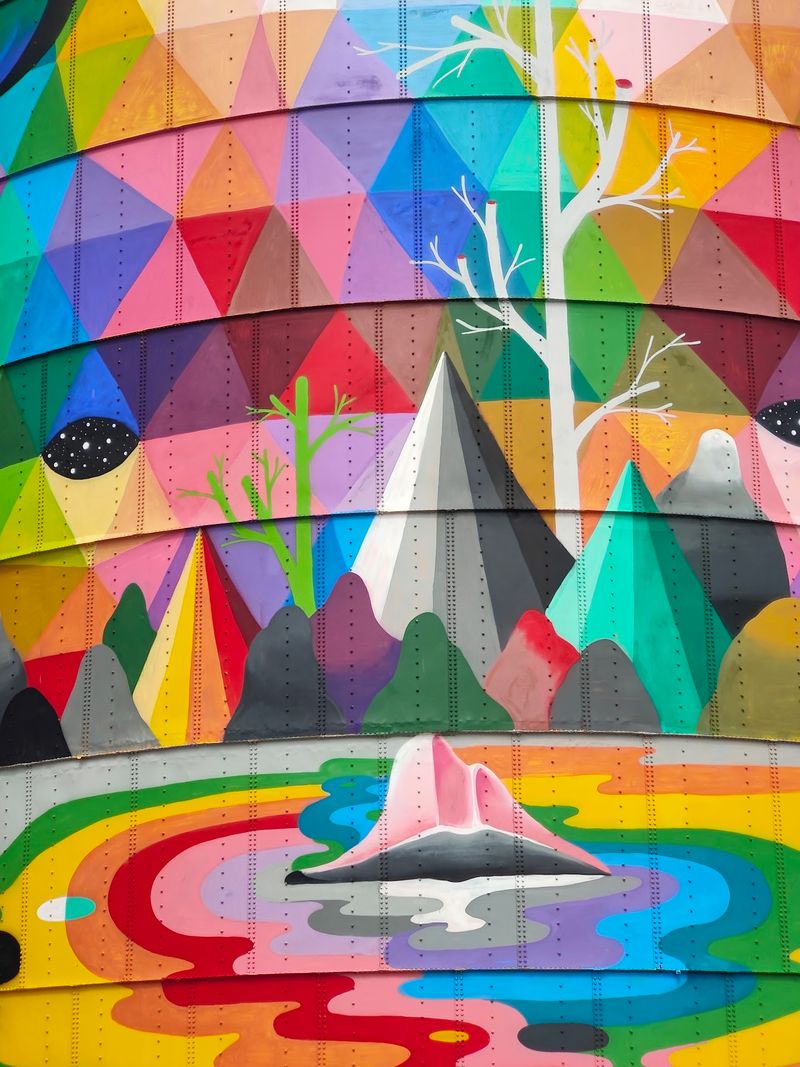 Meet The Artist Through His Shapes