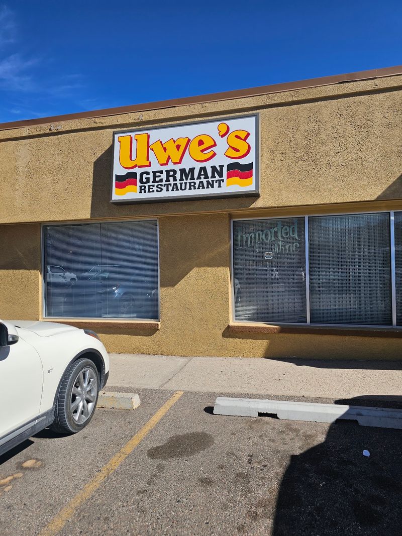 Meet Uwe's At Its Iowa Avenue Address